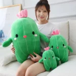 coussin en peluche en forme de cactus Kawaii